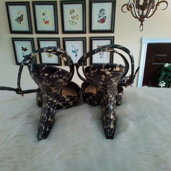 Authentic Christian Dior snakeskin wedge heels - Picture 5 of 6